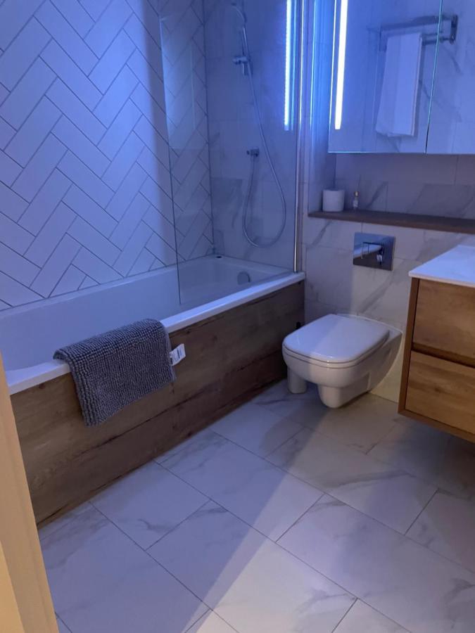 M1 City Centre 3 Bed 3 Bath Luxe Penthouse Manchester Exterior photo